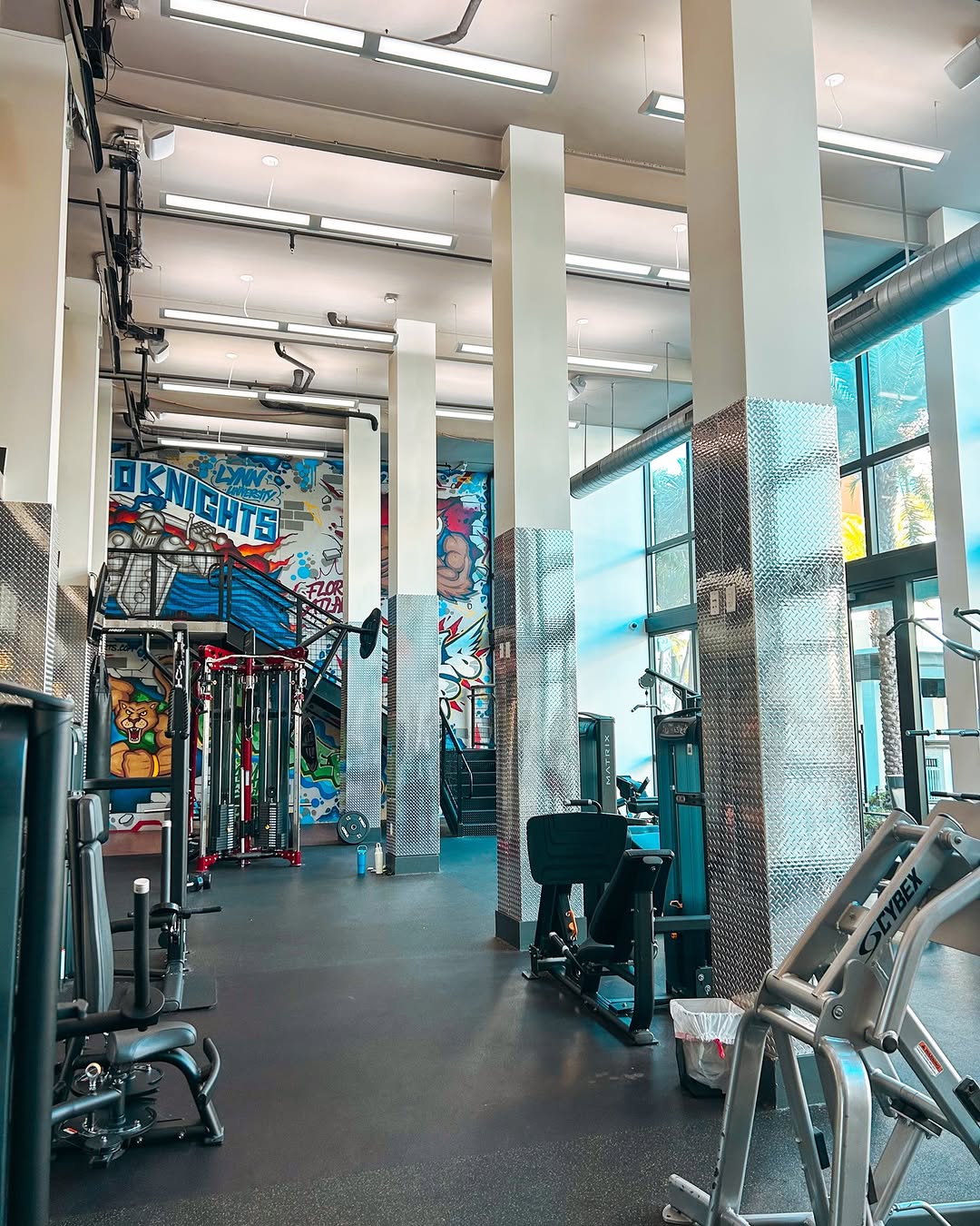Our stunning two-story gym gives you double the space, double the motivation, and all the room you need to level up your routine.